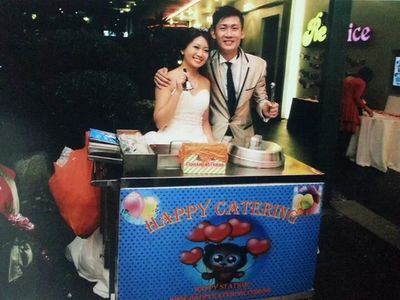 lovely couple with our ice cream cart
